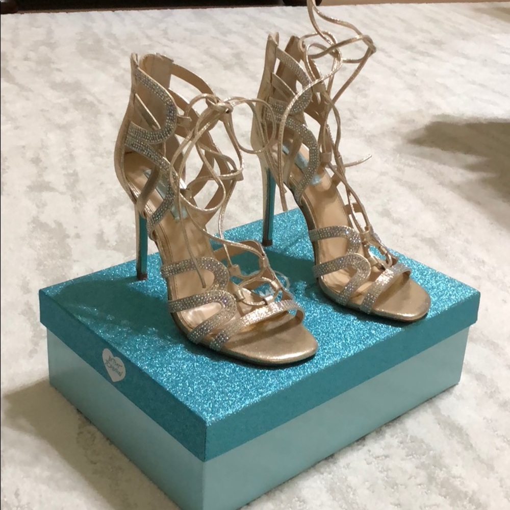 Betsey Johnson heels SB-Celia size 7.5.